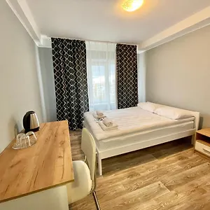 7f 3* Киев